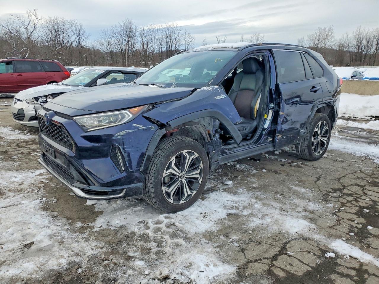 TOYOTA RAV4 PRIME 2021