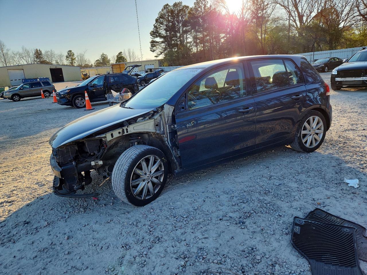 VOLKSWAGEN GOLF 2011