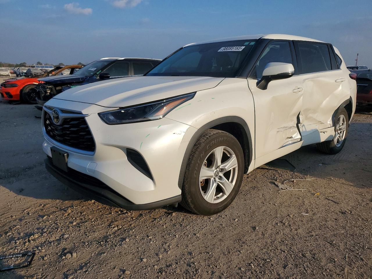 TOYOTA HIGHLANDER 2021