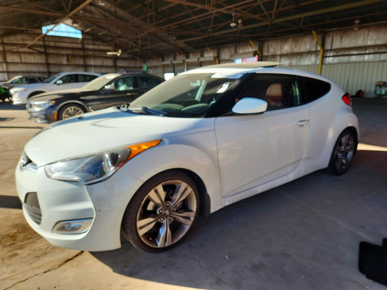 HYUNDAI VELOSTER 2012