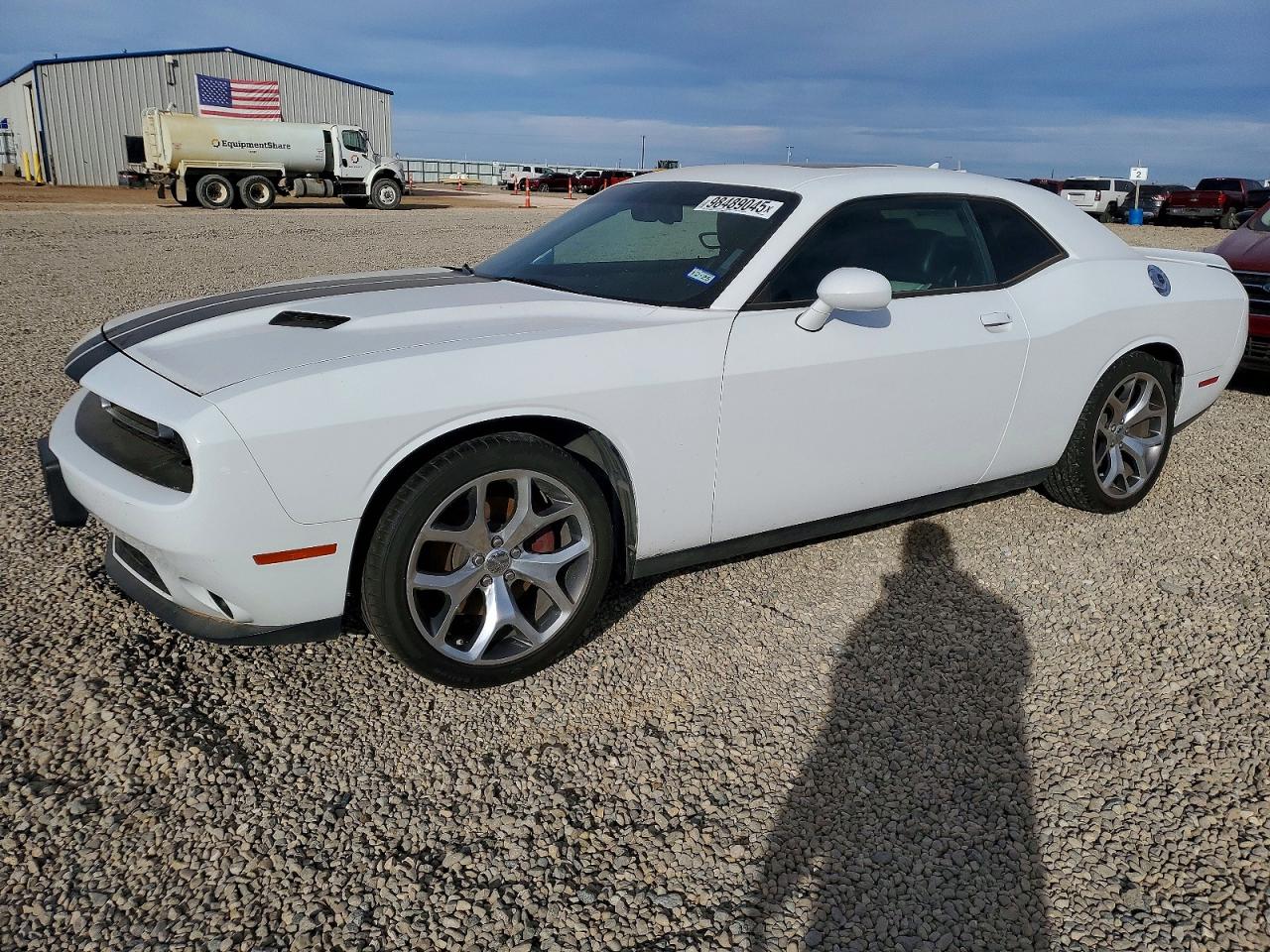 DODGE CHALLENGER 2015