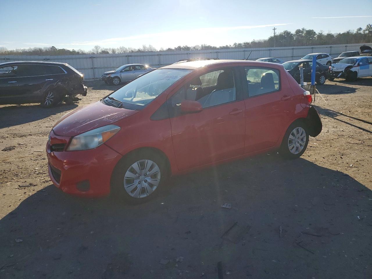 TOYOTA YARIS 2012