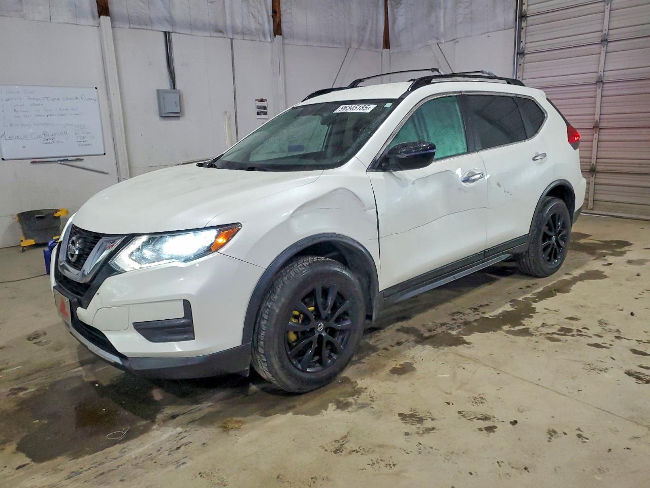 NISSAN ROGUE 2017