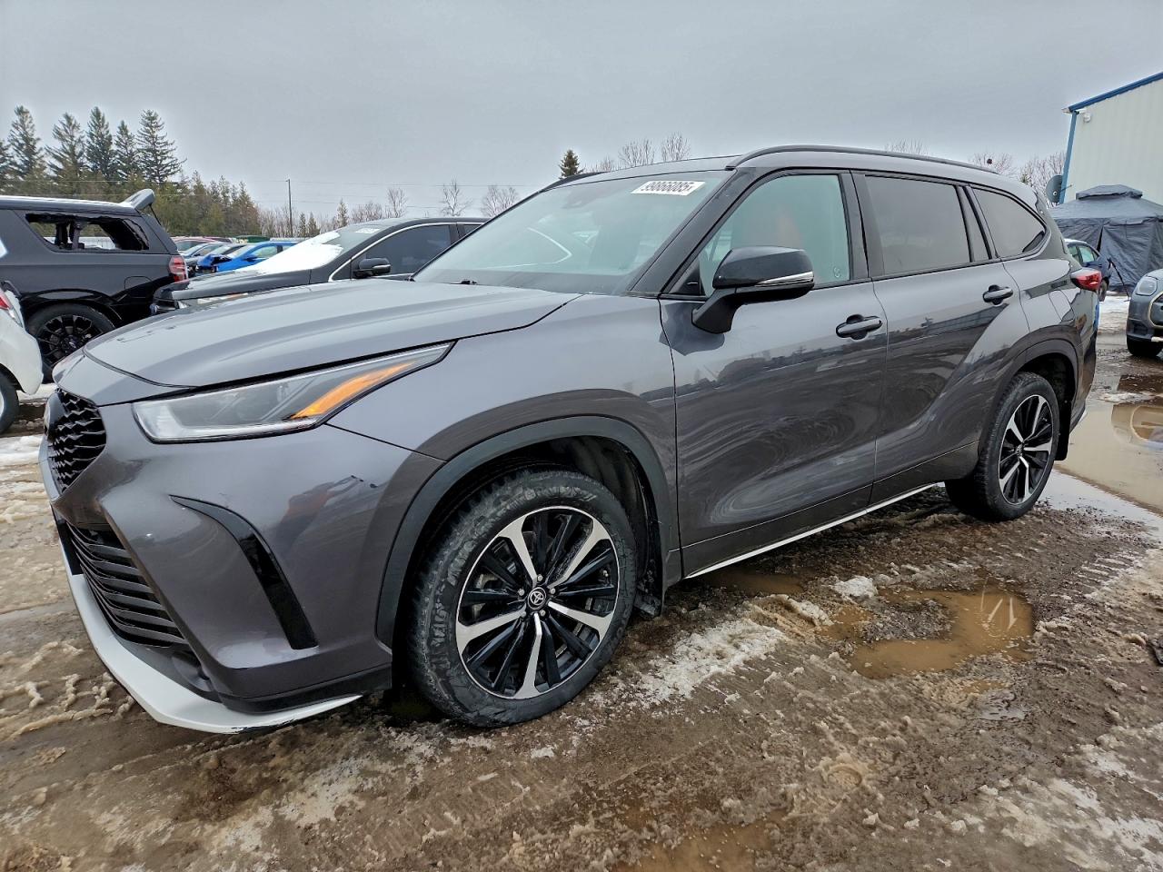 TOYOTA HIGHLANDER 2021