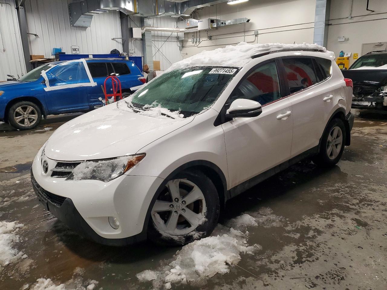 TOYOTA RAV4 2013