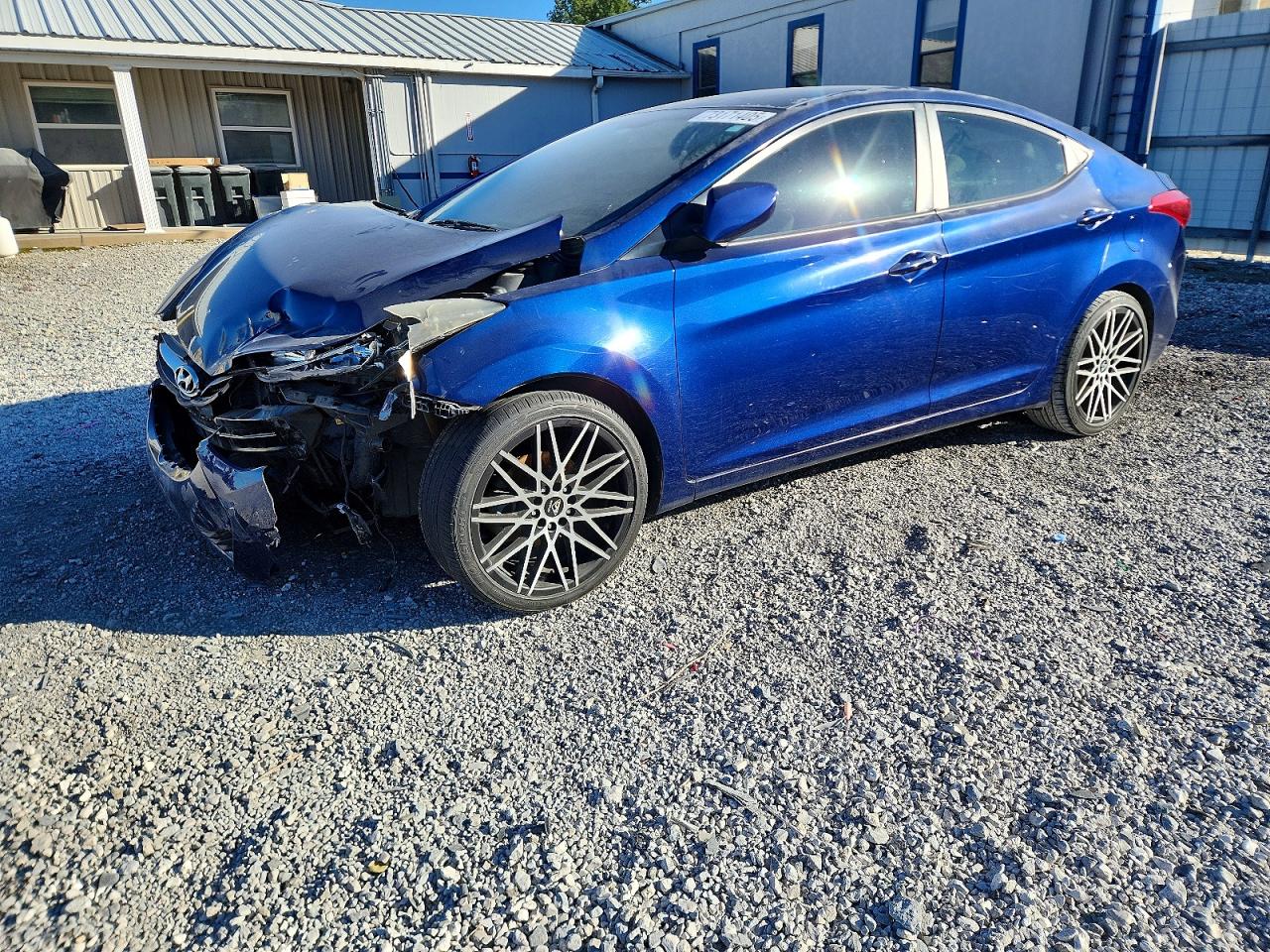 HYUNDAI ELANTRA GL 2013