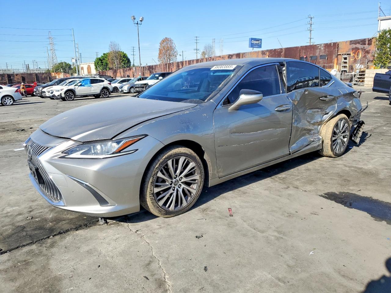 LEXUS ES 2019