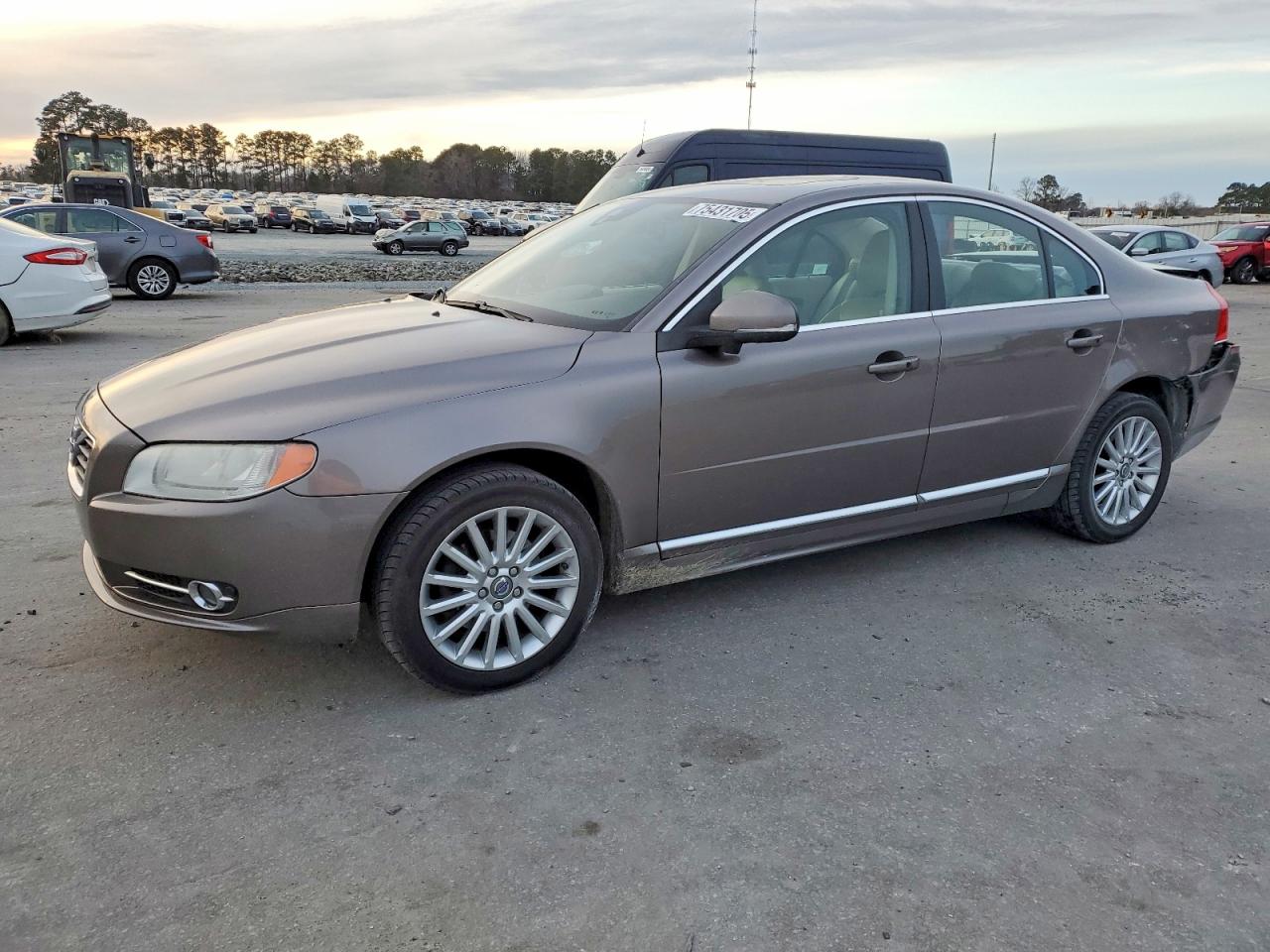 VOLVO S80 3.2 2012