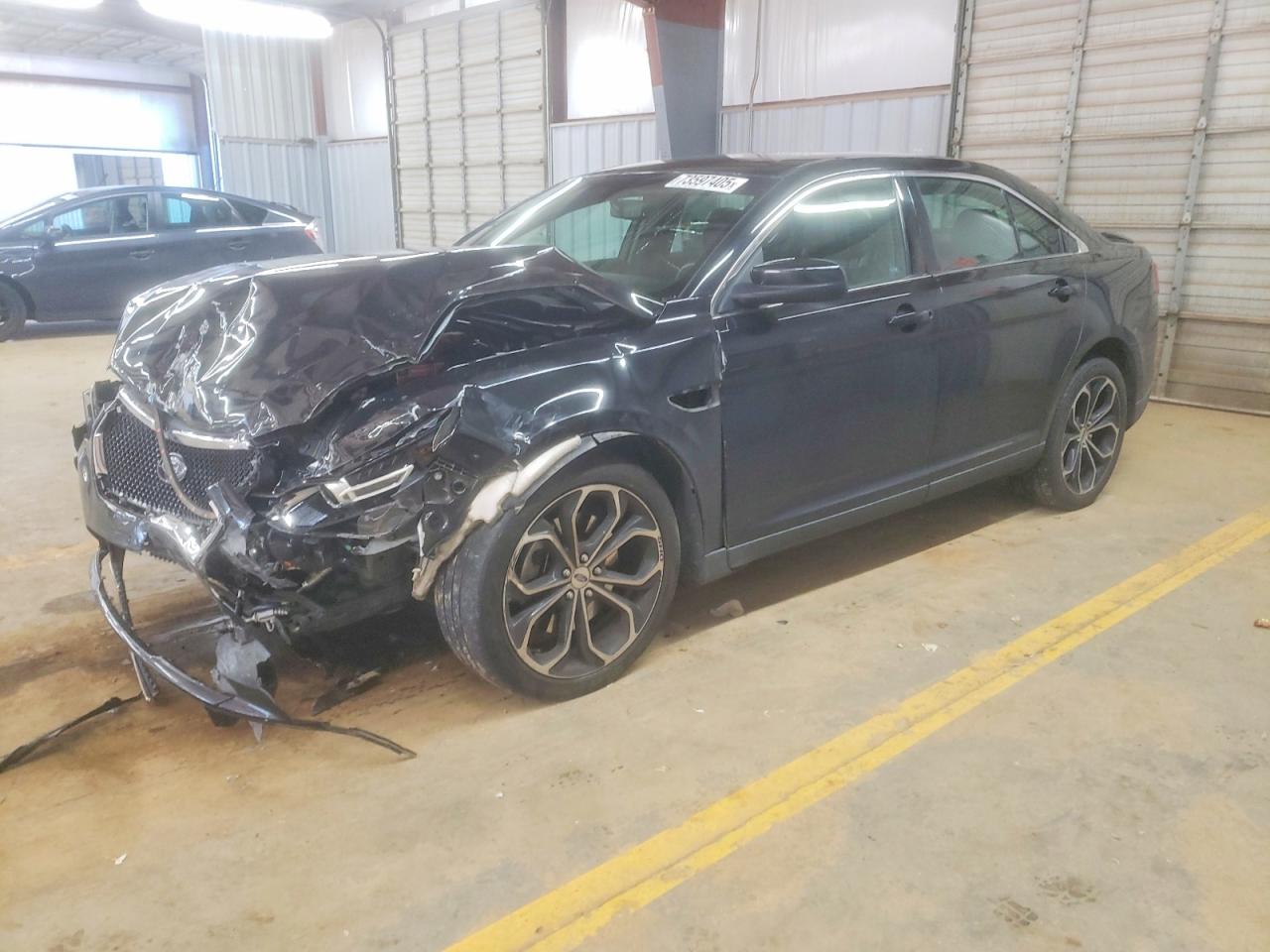 FORD TAURUS 2016
