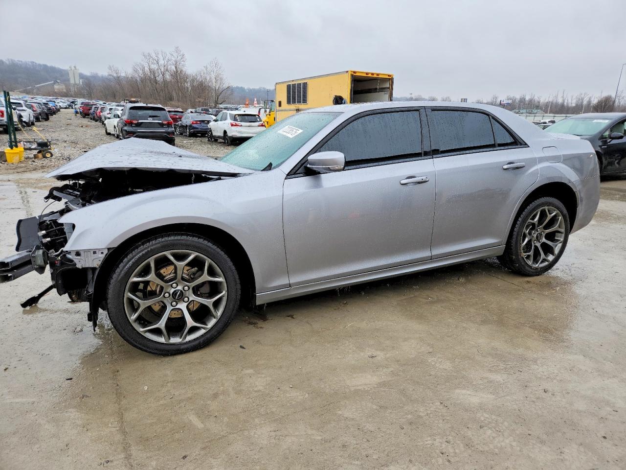 CHRYSLER 300 2018