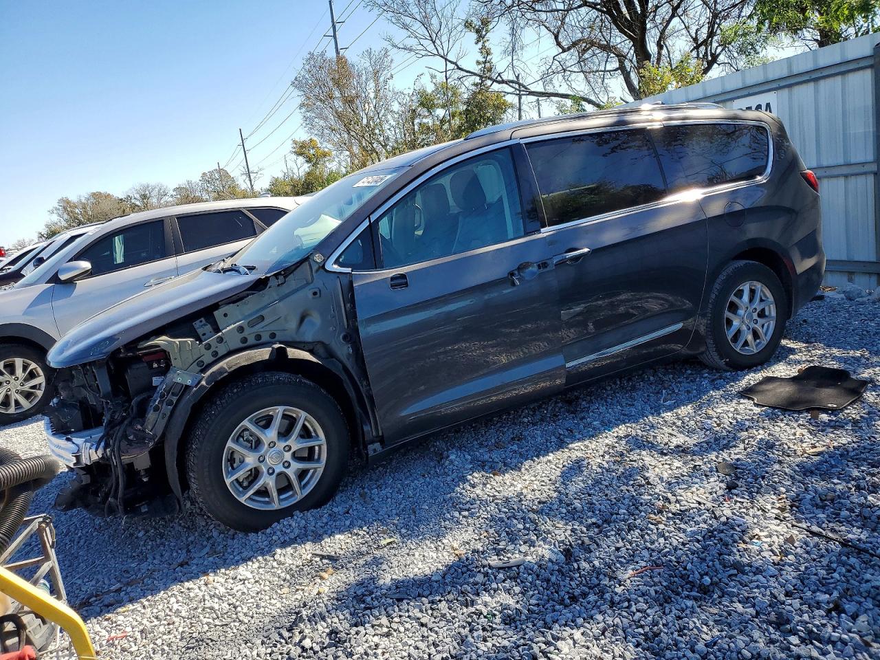 CHRYSLER PACIFICA 2020