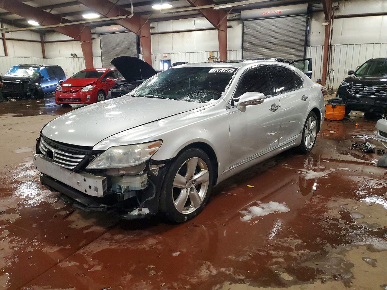 LEXUS LS 2011