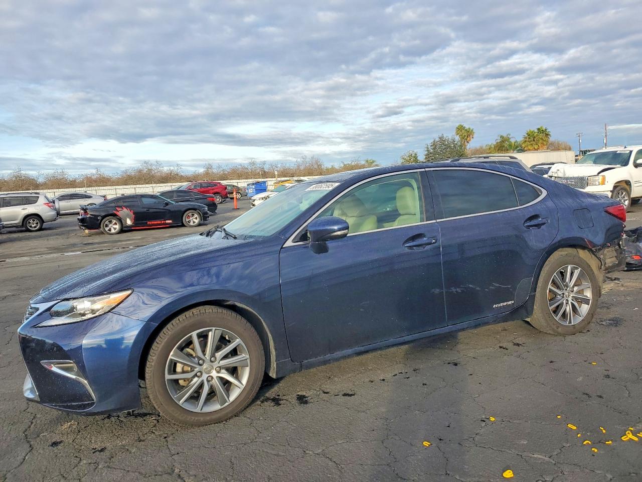 LEXUS ES 2016