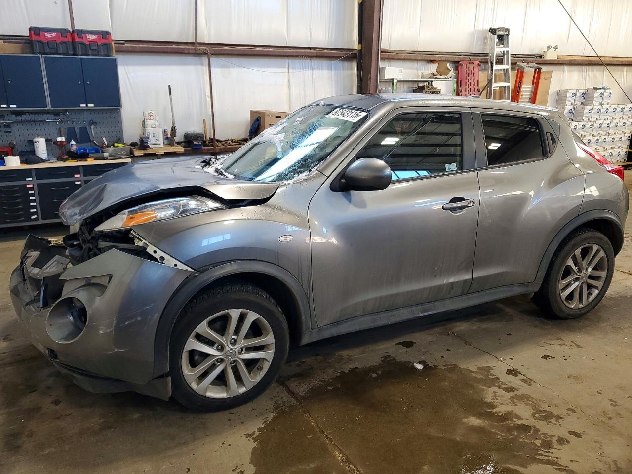 NISSAN JUKE 2011