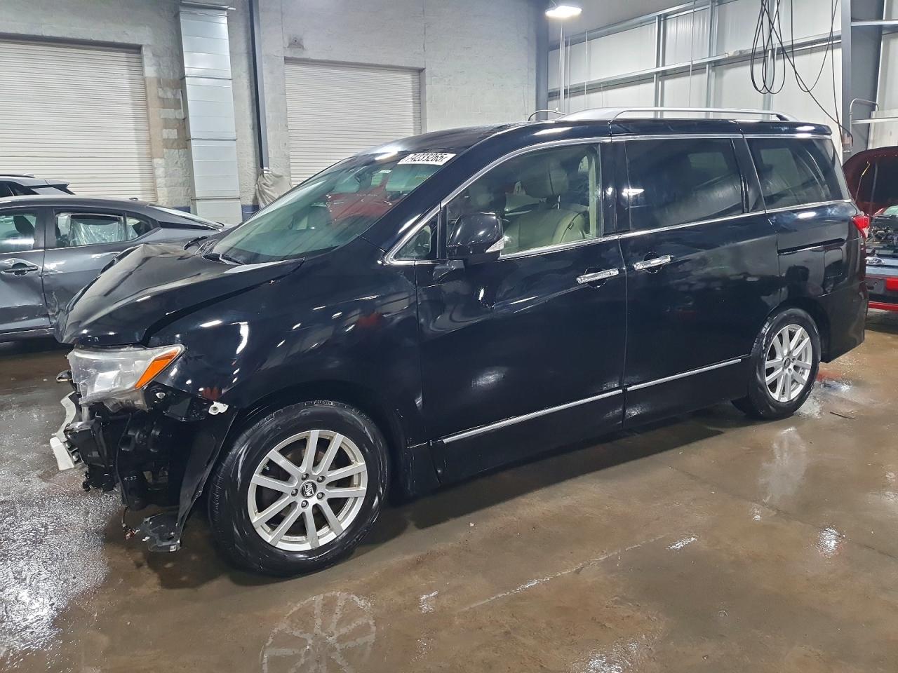 NISSAN QUEST 2013