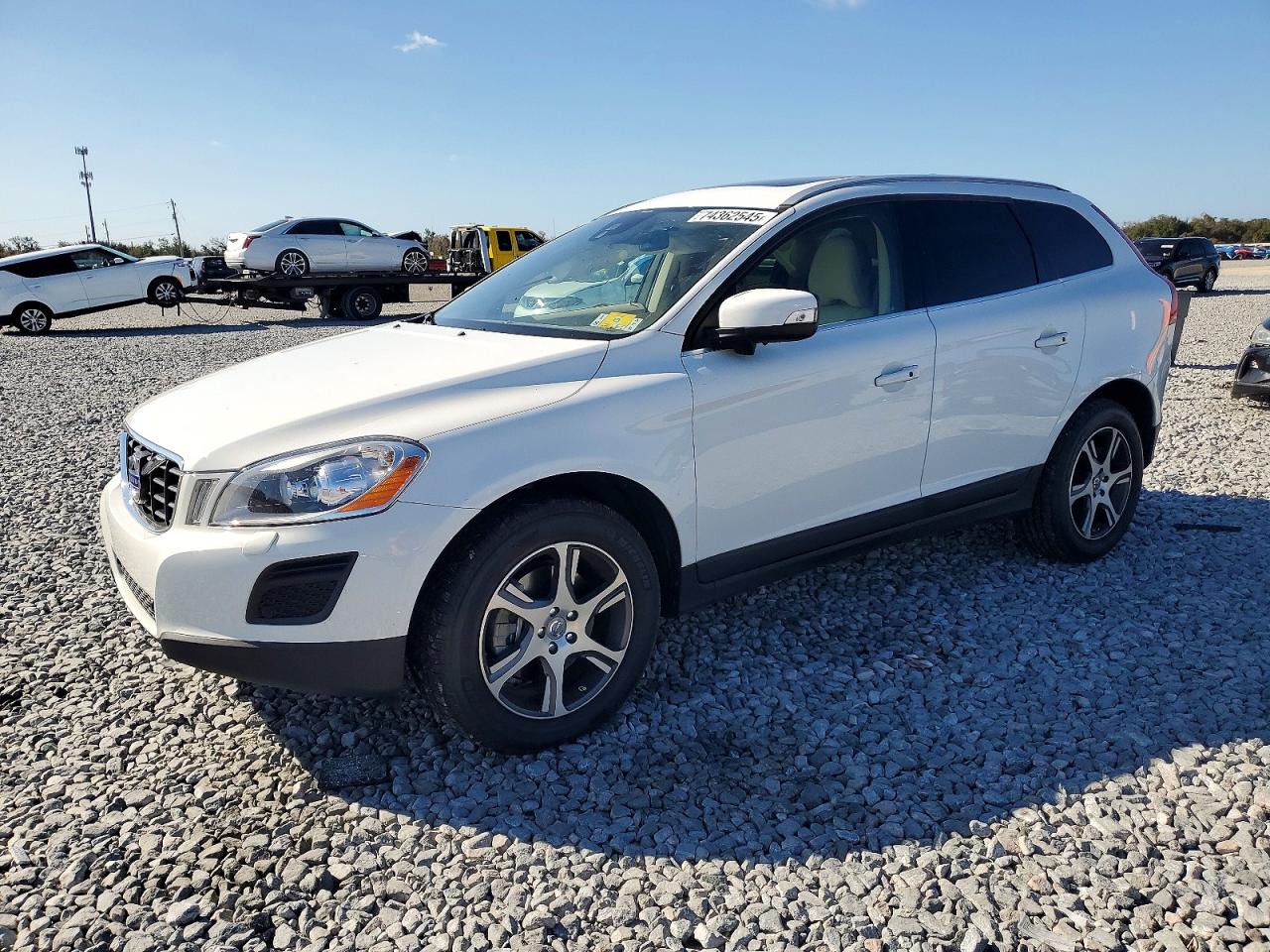 VOLVO XC60 T6 2013