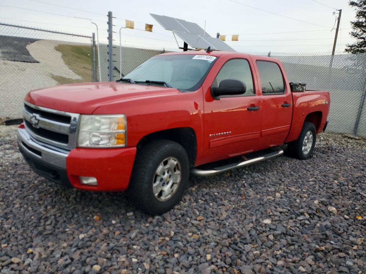 CHEVROLET SILVERADO 2011