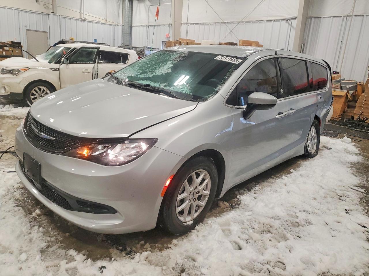 CHRYSLER VOYAGER 2023