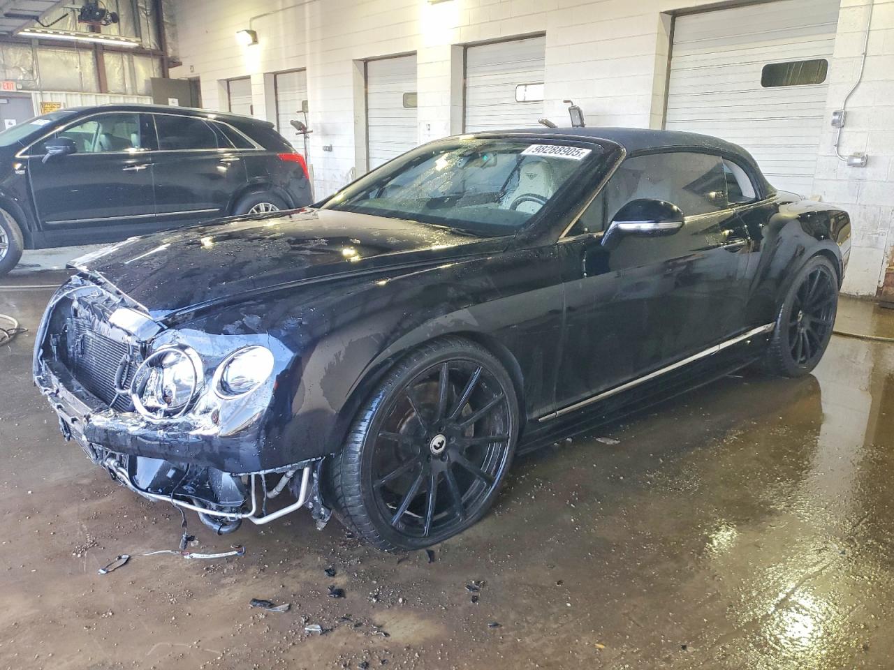 BENTLEY CONTINENTAL 2014