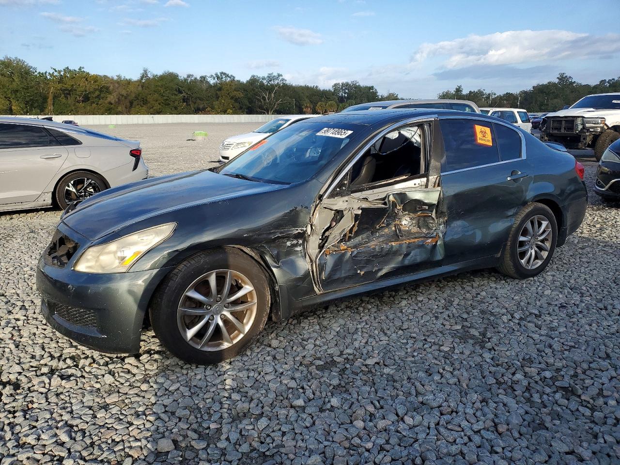 INFINITI G35 2008