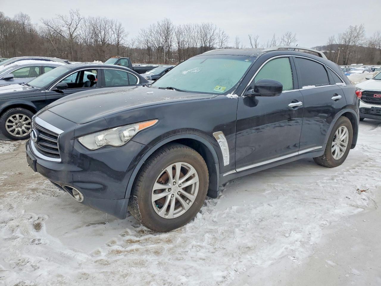 INFINITI FX35 2012