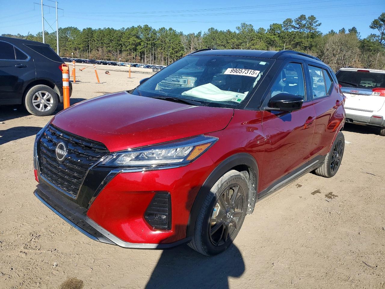 NISSAN KICKS 2023