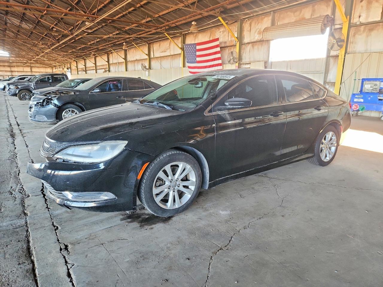 CHRYSLER 200 2015