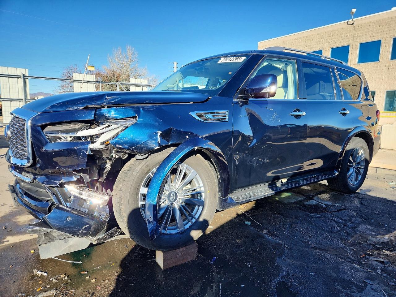 INFINITI QX80 2022