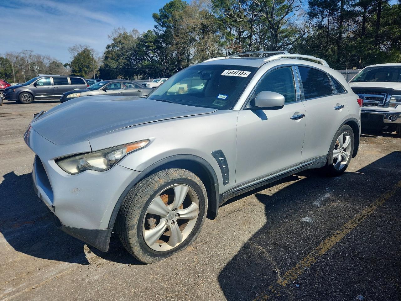 INFINITI FX35 2011