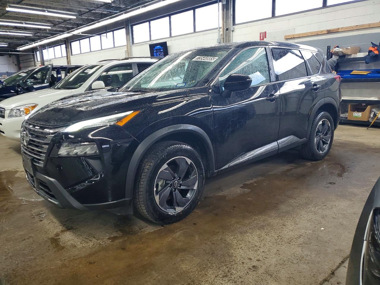 NISSAN ROGUE 2025
