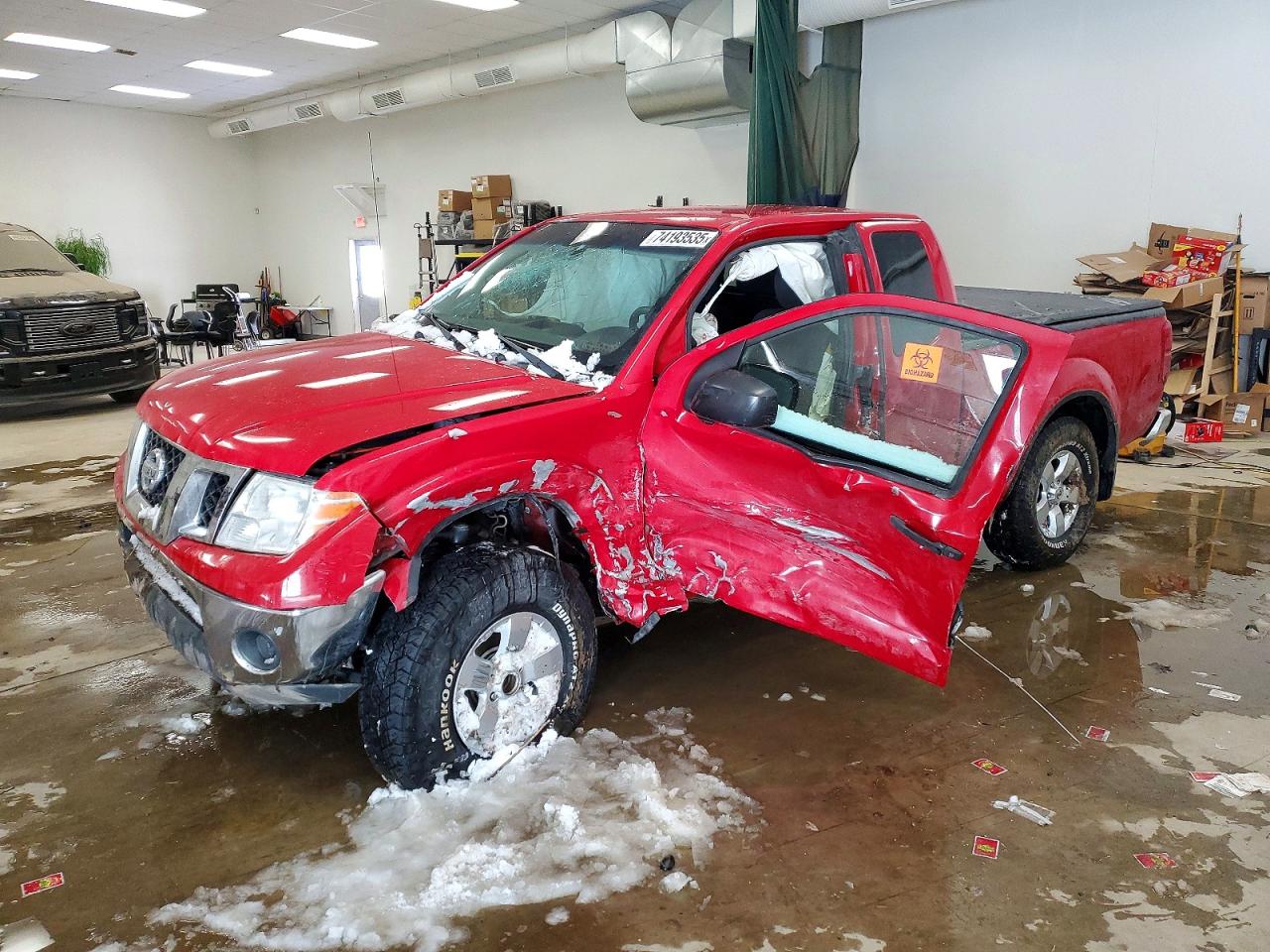 NISSAN FRONTIER K 2010