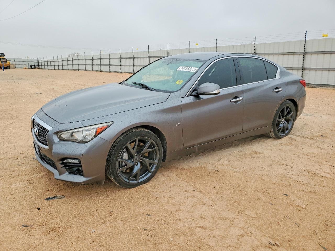 INFINITI Q50 2015