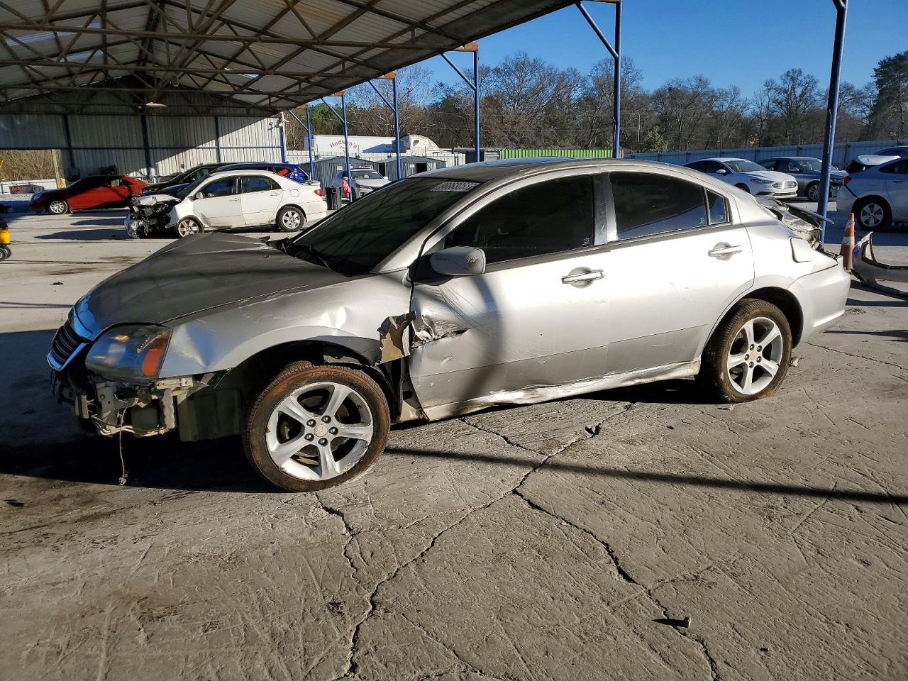 MITSUBISHI GALANT 2009