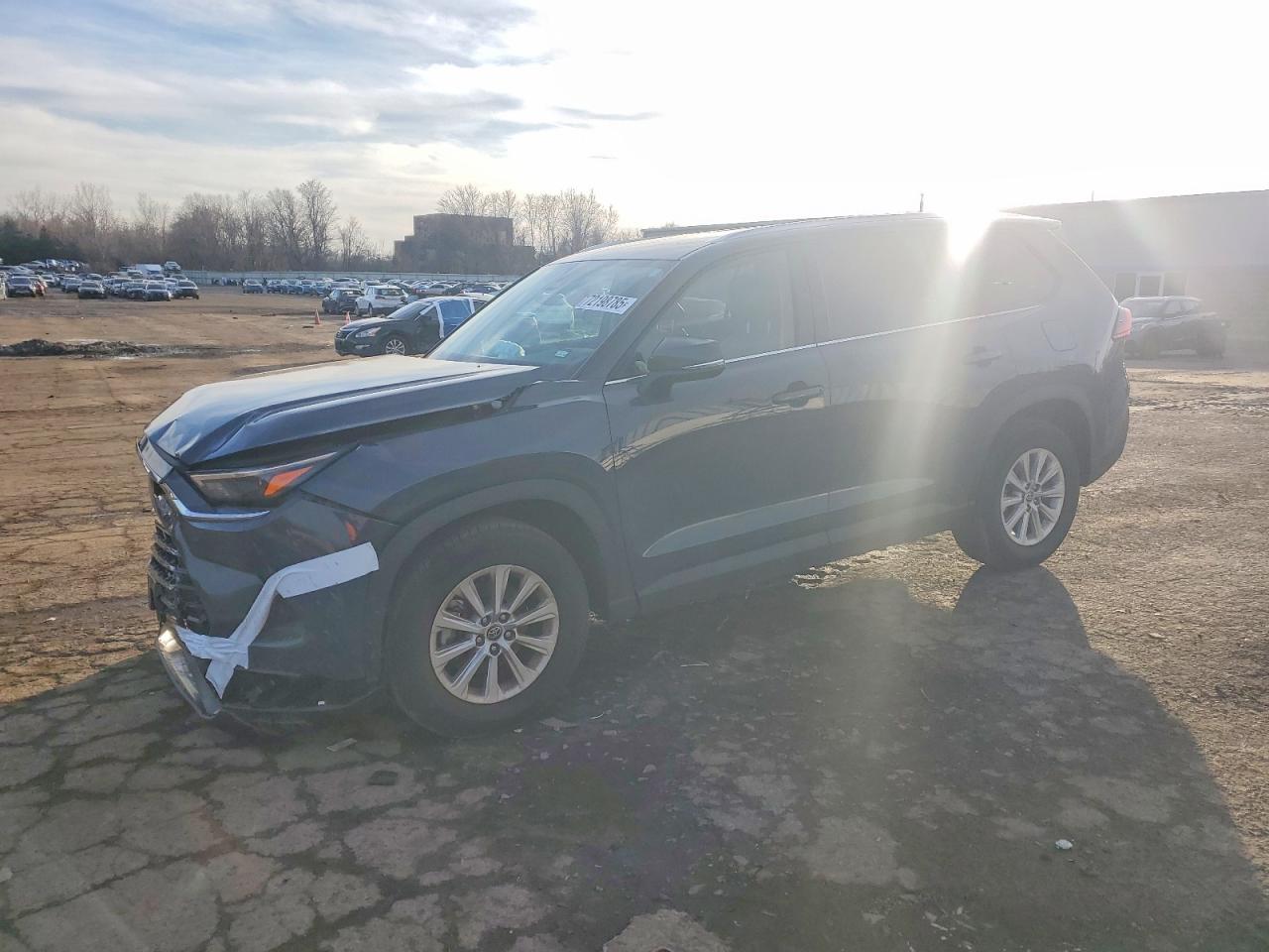 TOYOTA GRAND HIGHLANDER 2025