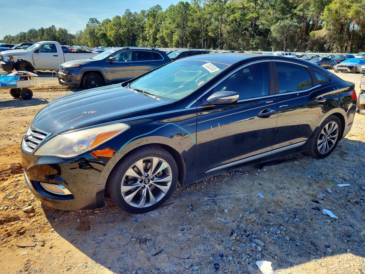 HYUNDAI AZERA 2013