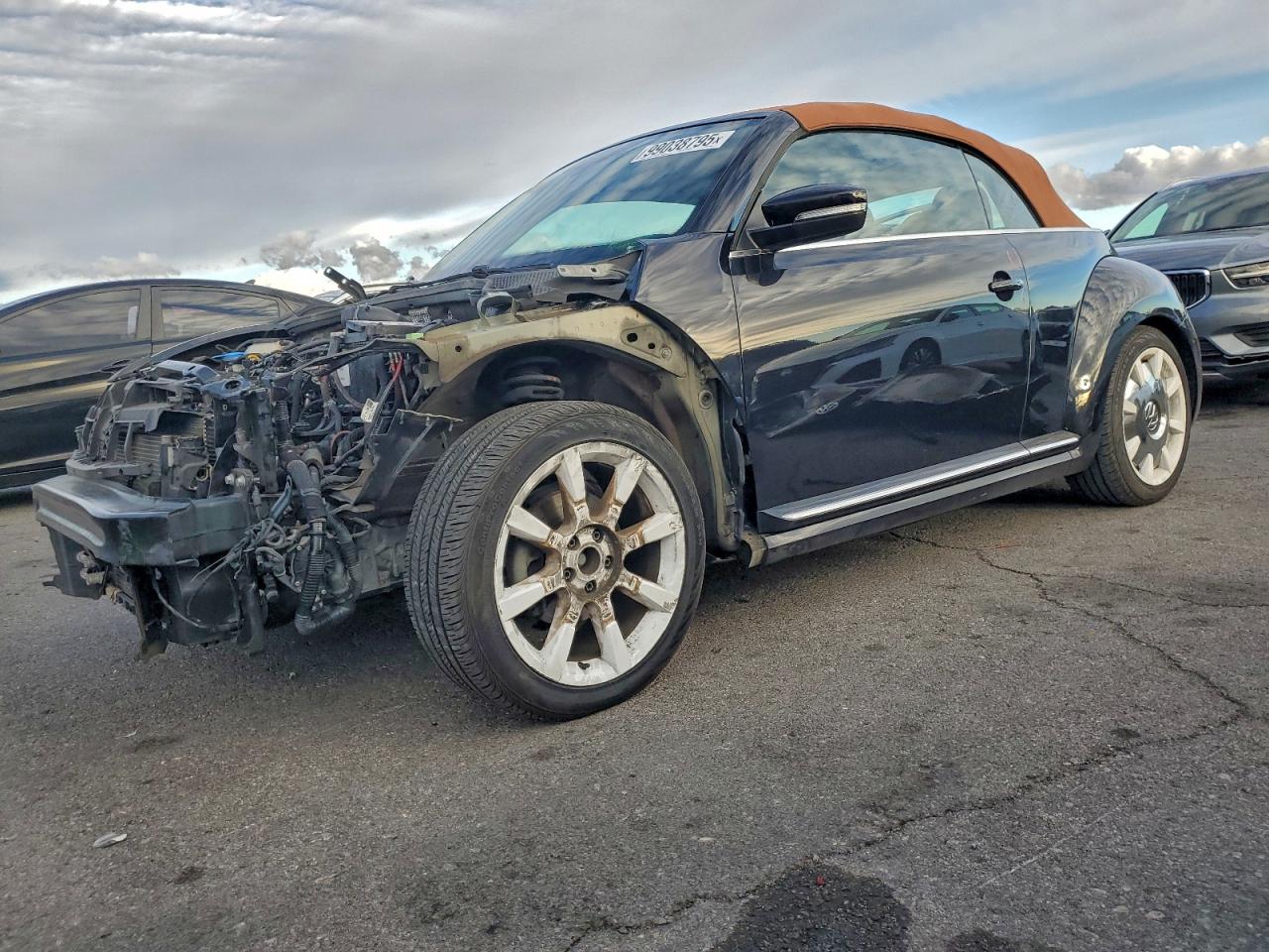 VOLKSWAGEN BEETLE S 2019