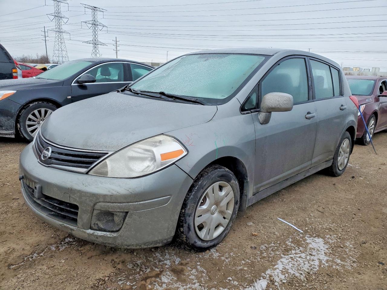 NISSAN VERSA 2012