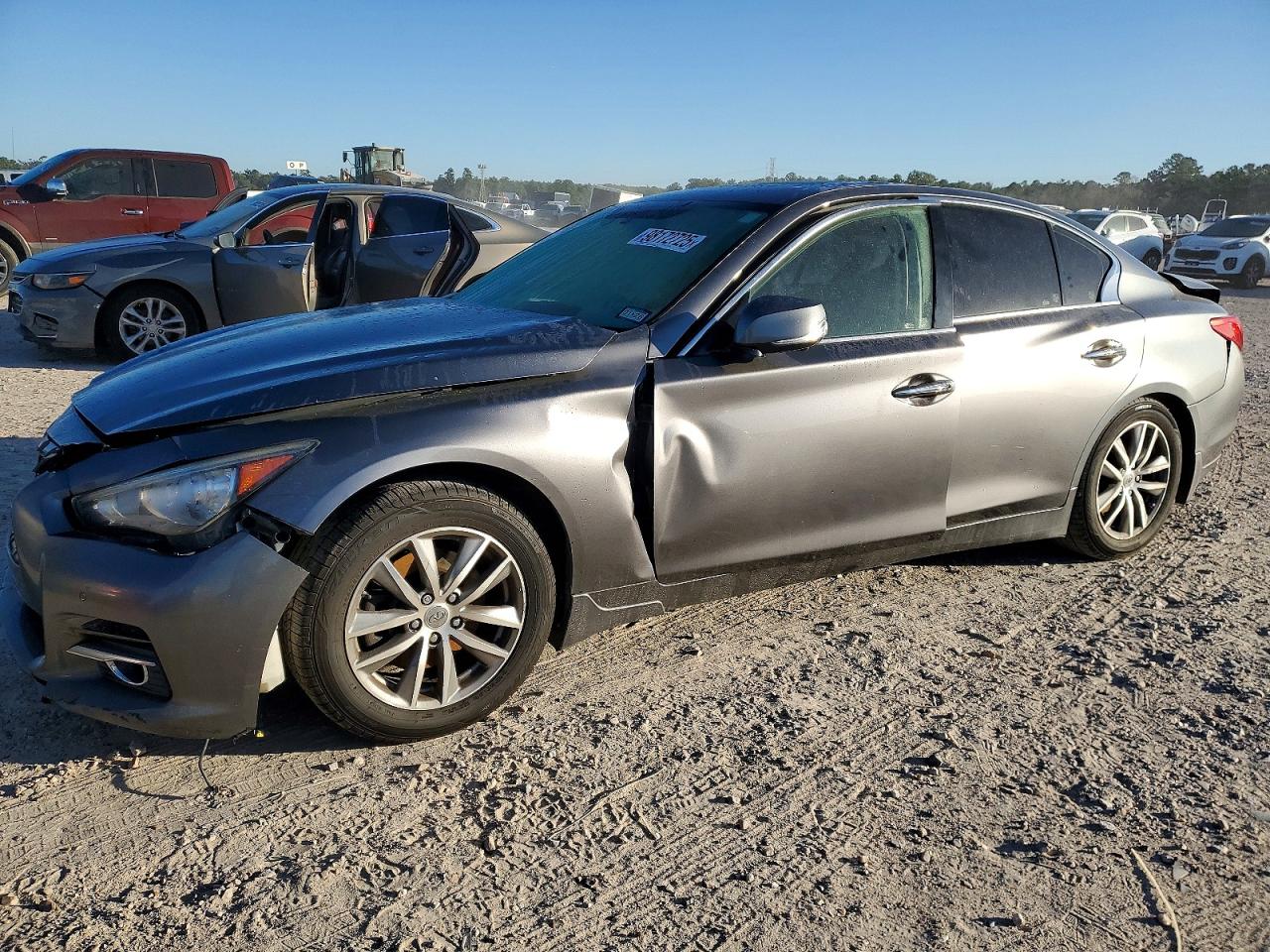 INFINITI Q50 2016