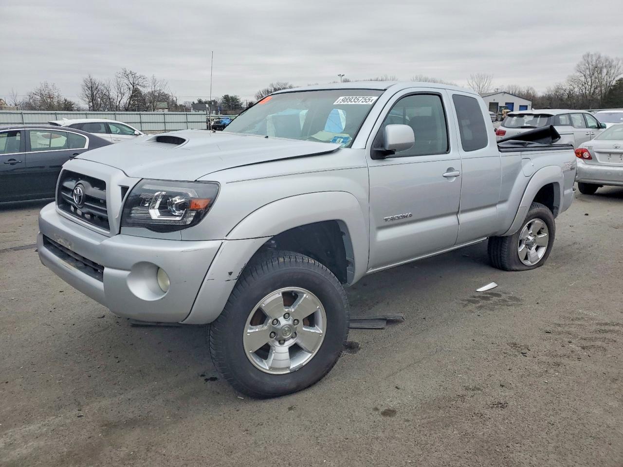 TOYOTA TACOMA 2005