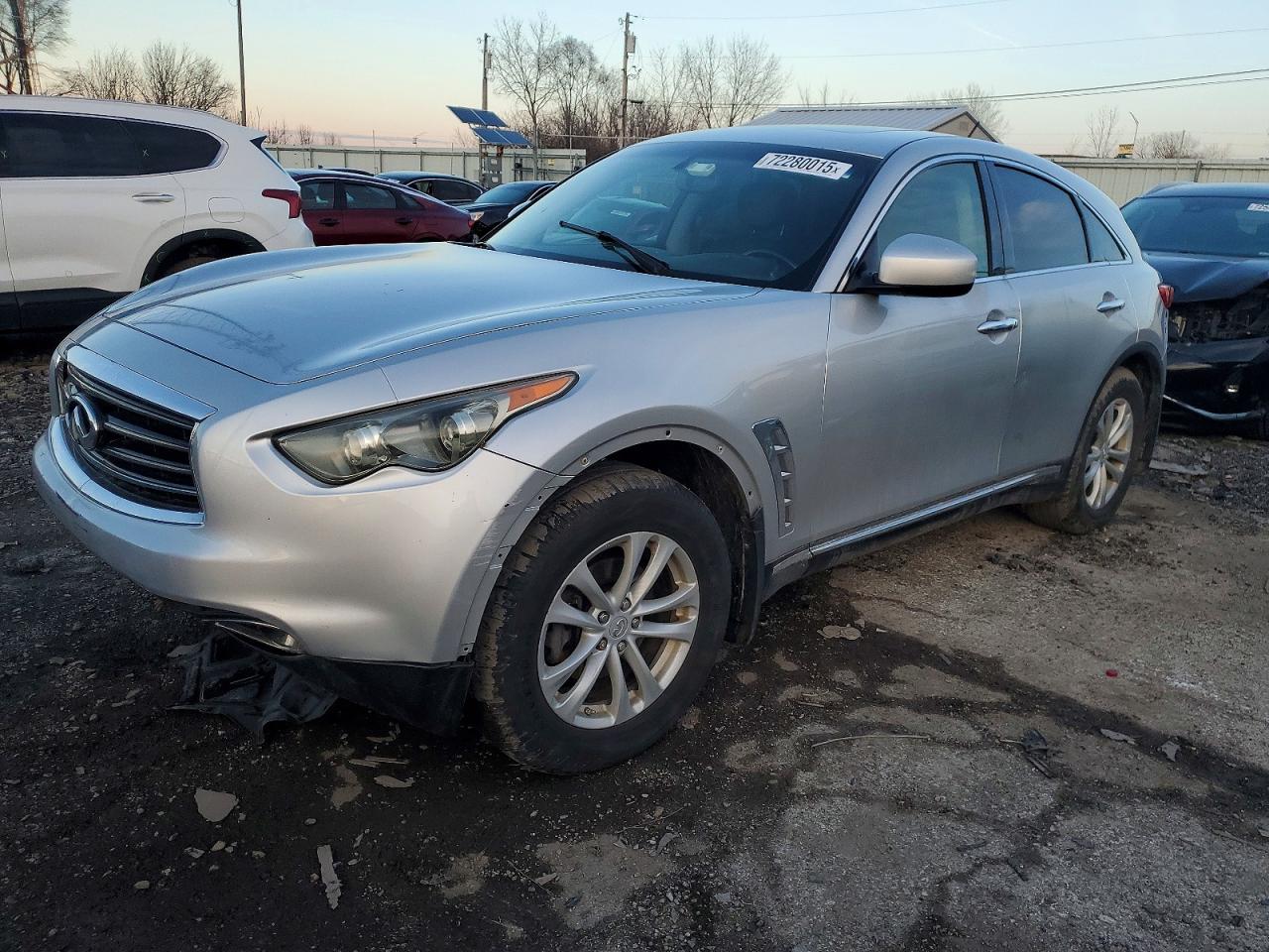INFINITI FX35 2012