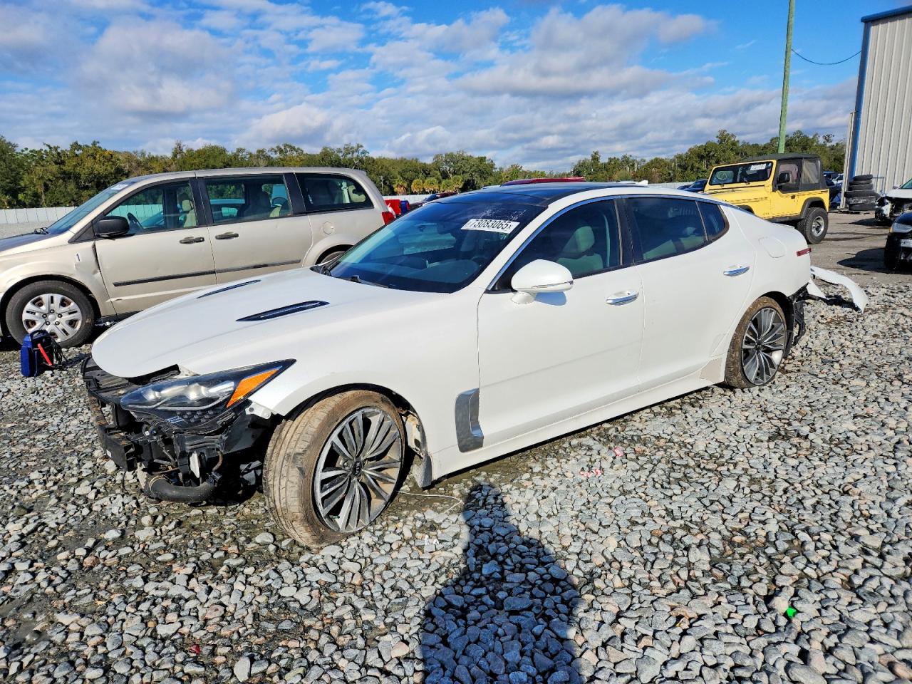 KIA STINGER 2019