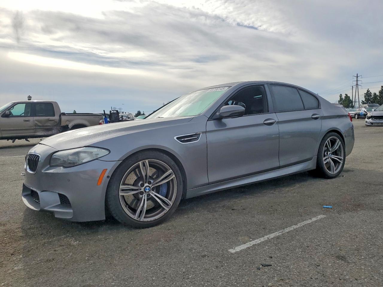 BMW M5 2013