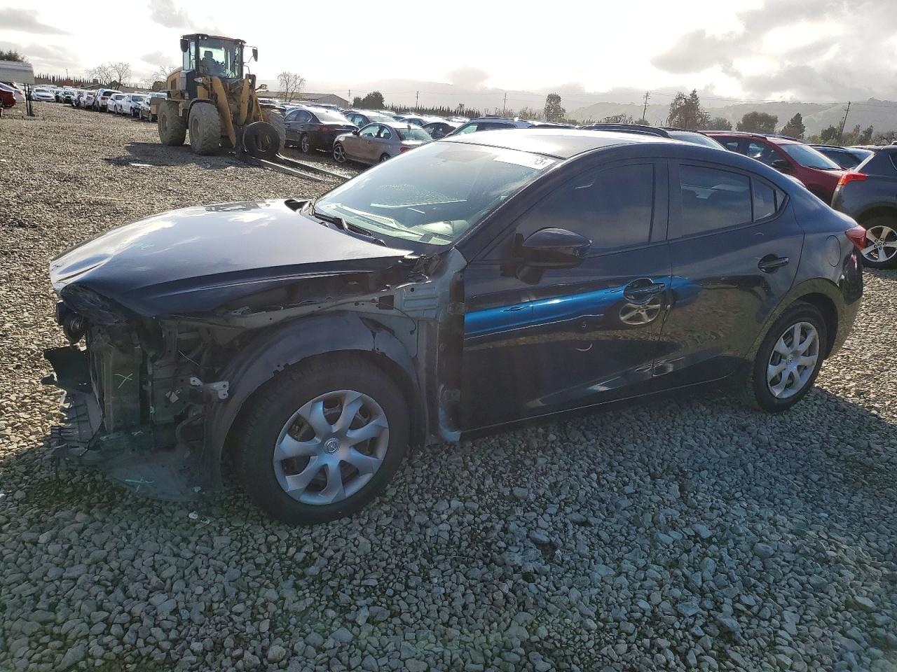 MAZDA 3 2016