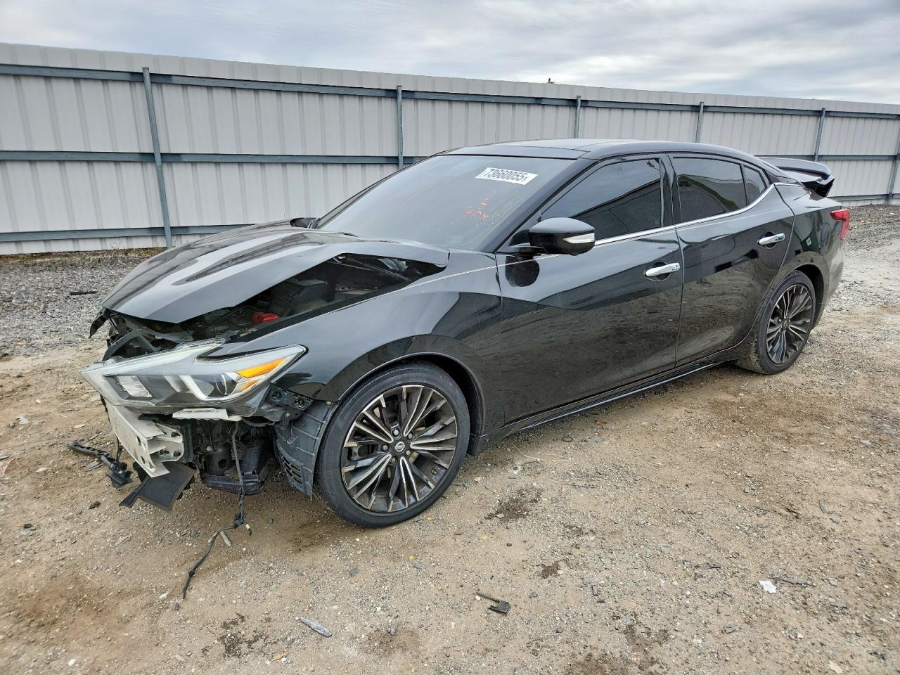 NISSAN MAXIMA 2016
