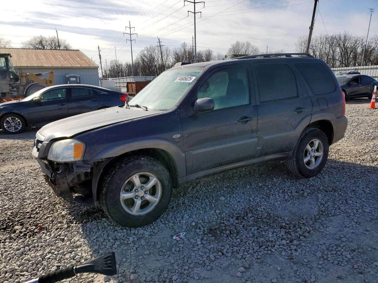 MAZDA TRIBUTE S 2005