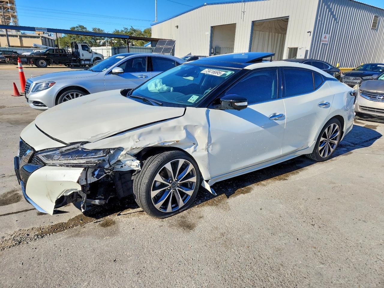 NISSAN MAXIMA 2023