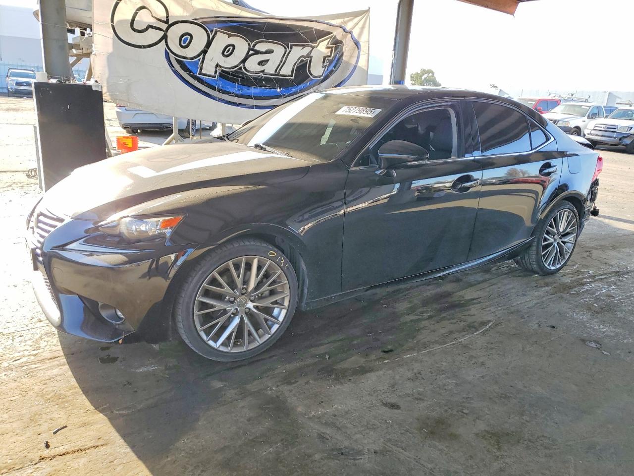 LEXUS IS 2015