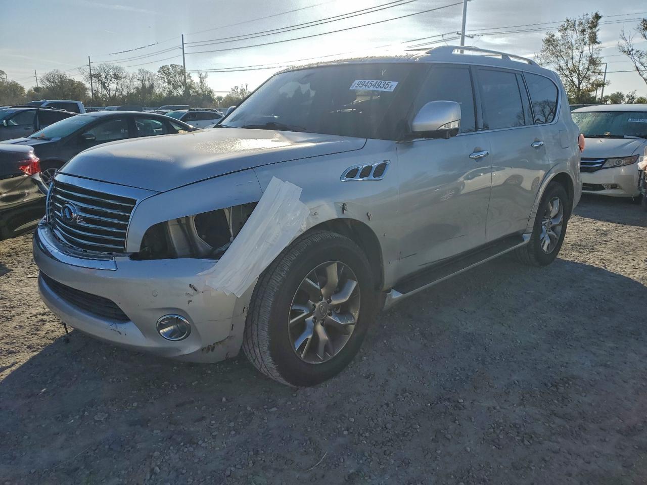 INFINITI QX56 2013