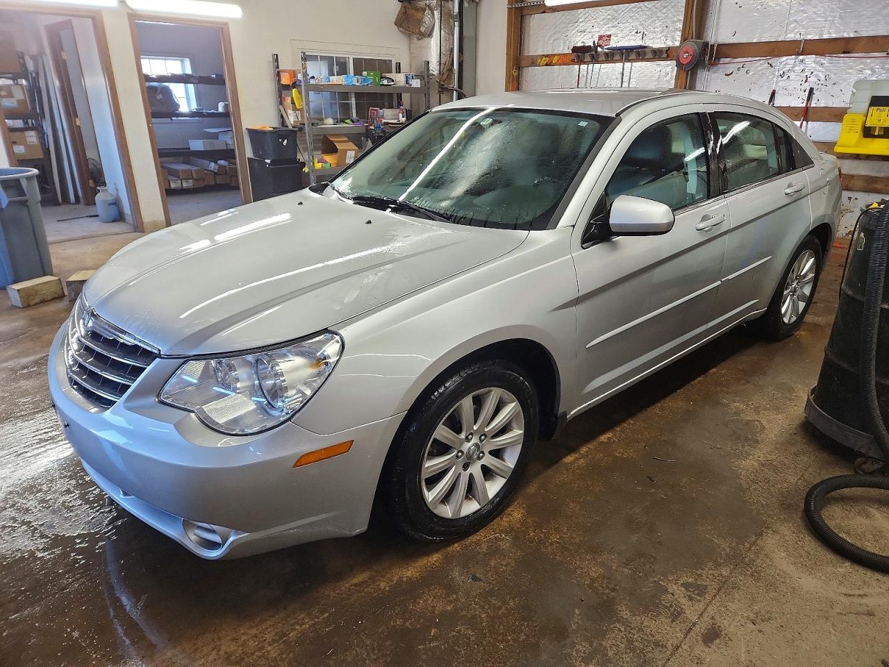 CHRYSLER SEBRING LI 2010