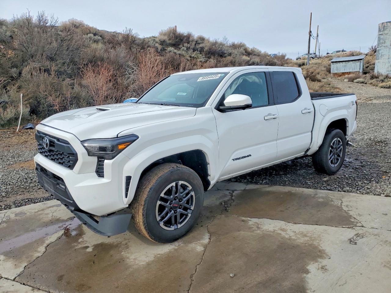 TOYOTA TACOMA 2024